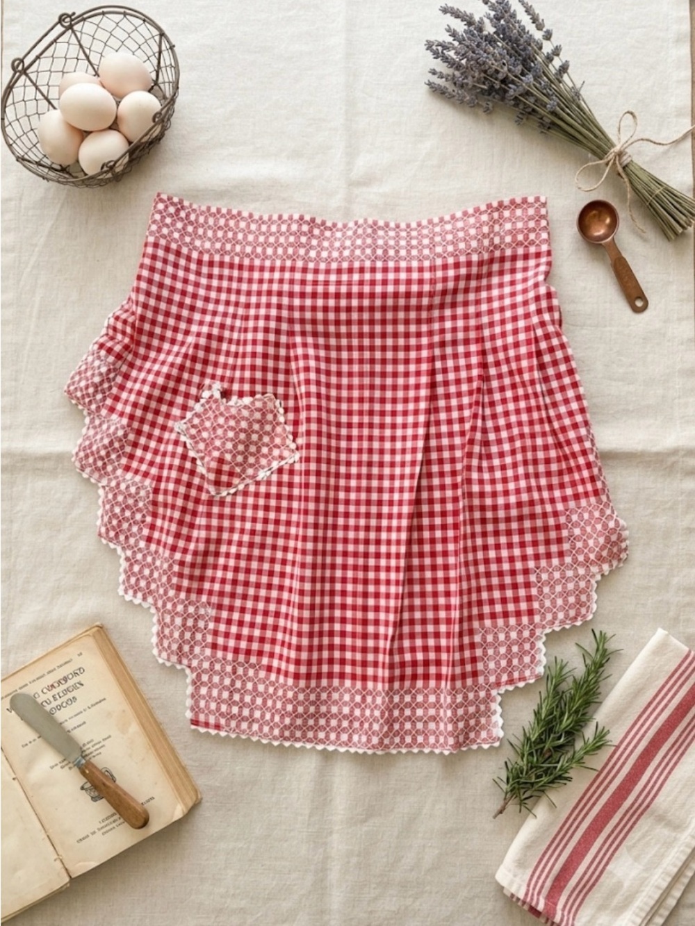Vintage Red & White Gingham Half Apron w/ Cutwork Detail & Pocket
